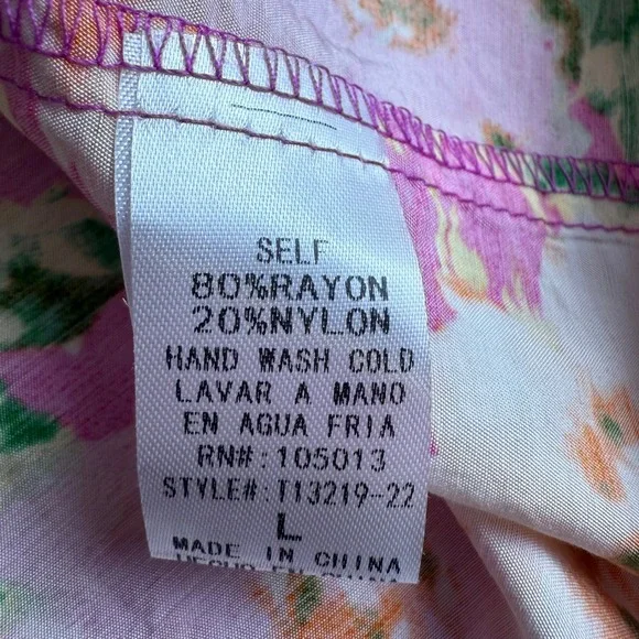 SALE Emily Wonder Womens Floral Print Short Sleeve‎ Button Back Tunic Top Size L - Picture 3 of 7